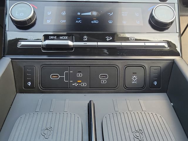 Used 2024 Hyundai Santa Fe Calligraphy FWD image 27