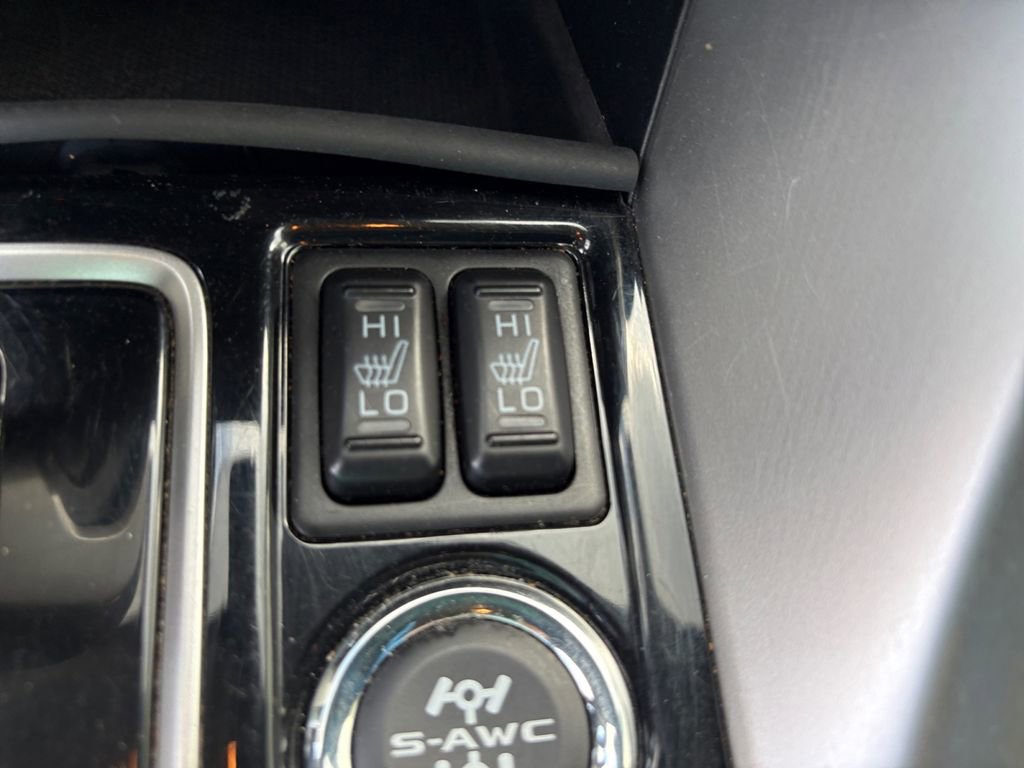 Used 2024 Mitsubishi Eclipse Cross AWD image 29