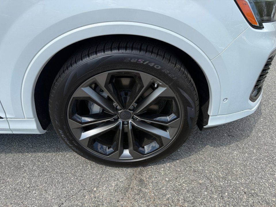 New 2026 Audi Q7 3.0T Premium Plus AWD/4WD image 25