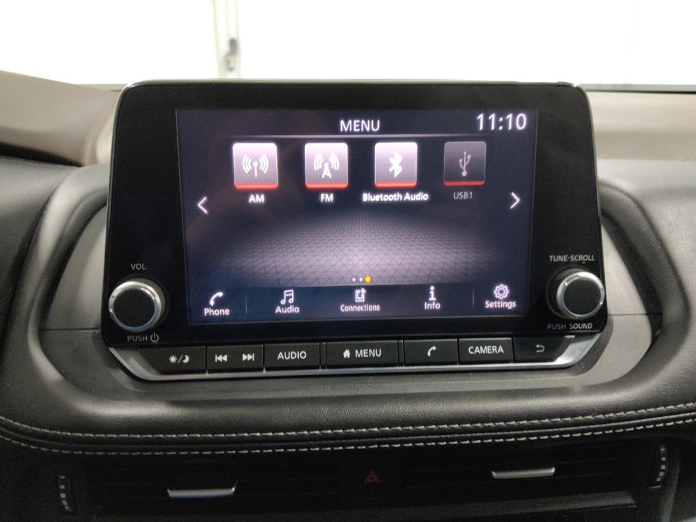 Used 2023 Nissan Rogue S image 25