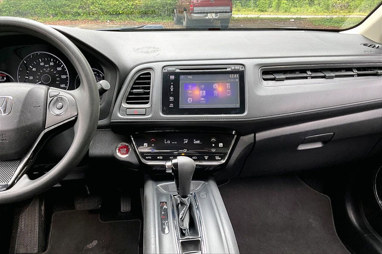 Used 2016 Honda HR-V EX image 9