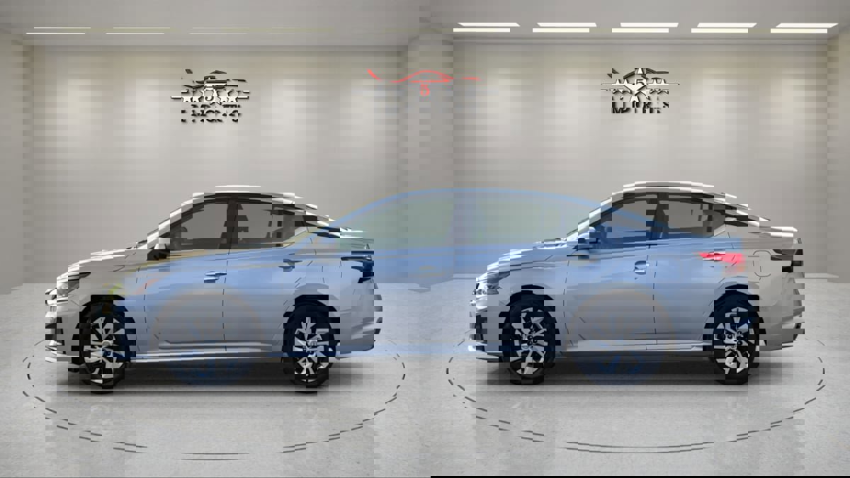 Used 2023 Nissan Altima 2.5 S image 2