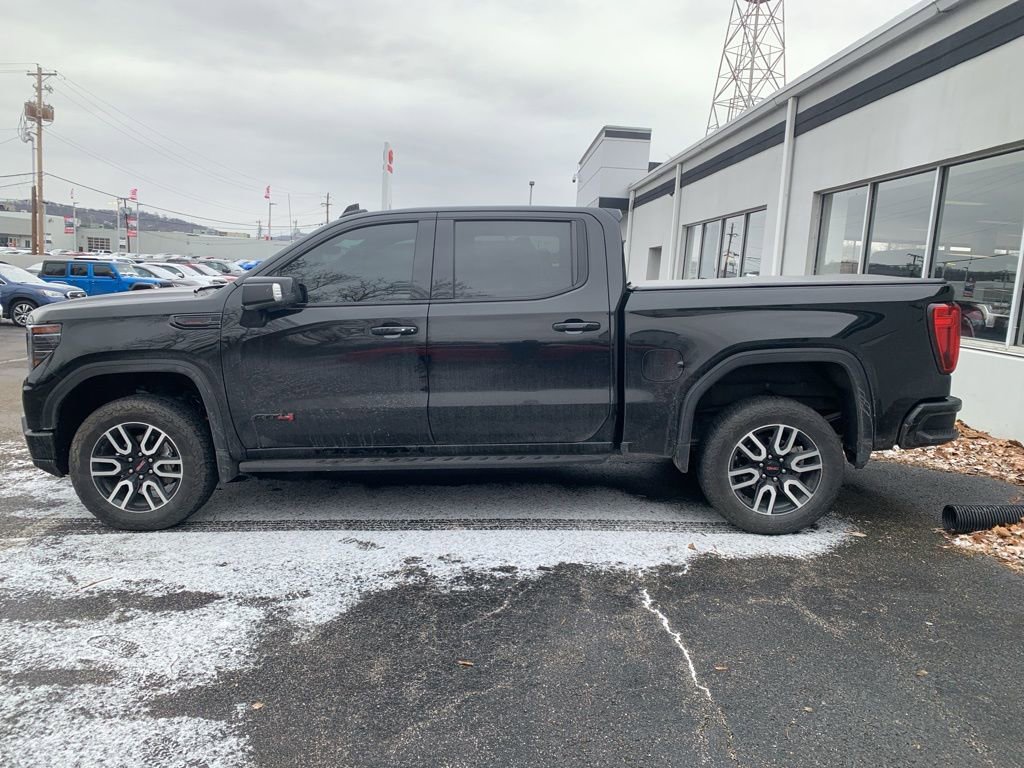 Used 2023 GMC Sierra 1500 AT4 w/ Technology Package image 6