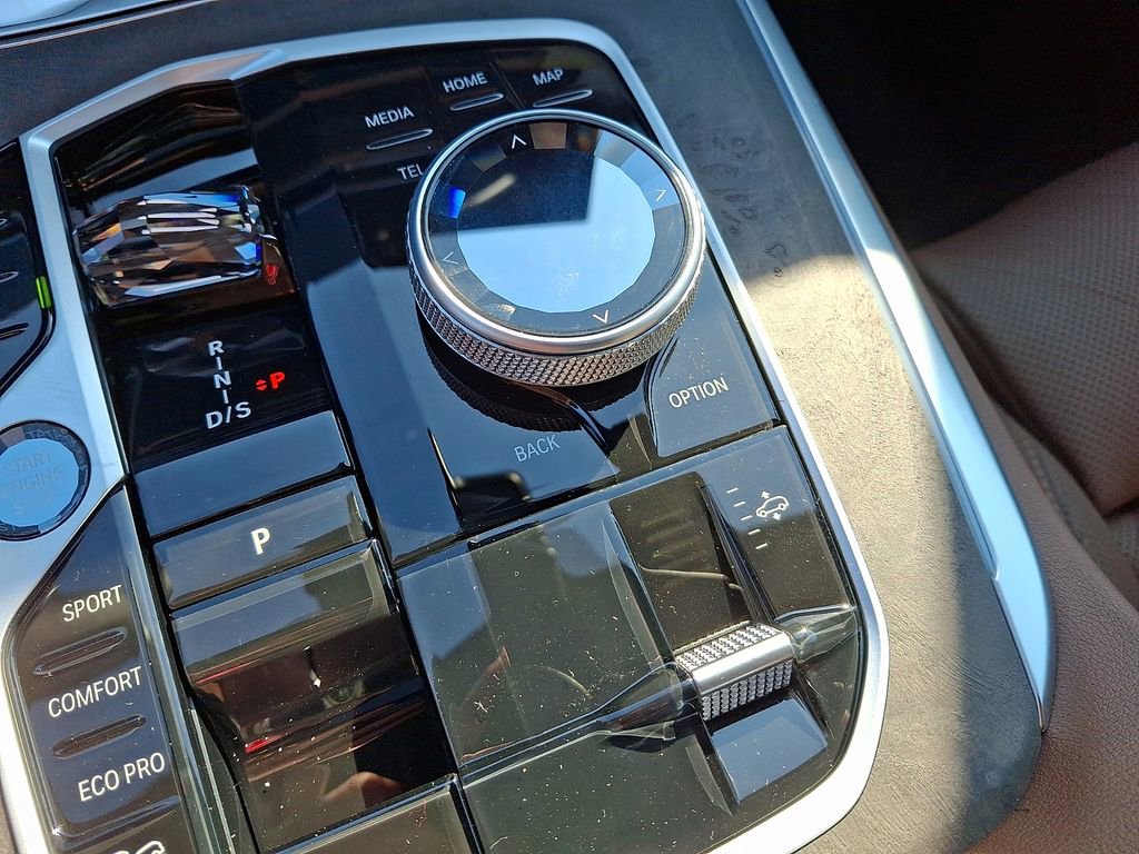 New 2026 BMW X5 xDrive40i w/ Executive Package image 22