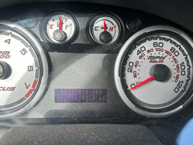 Used 2010 Ford Focus SE image 23