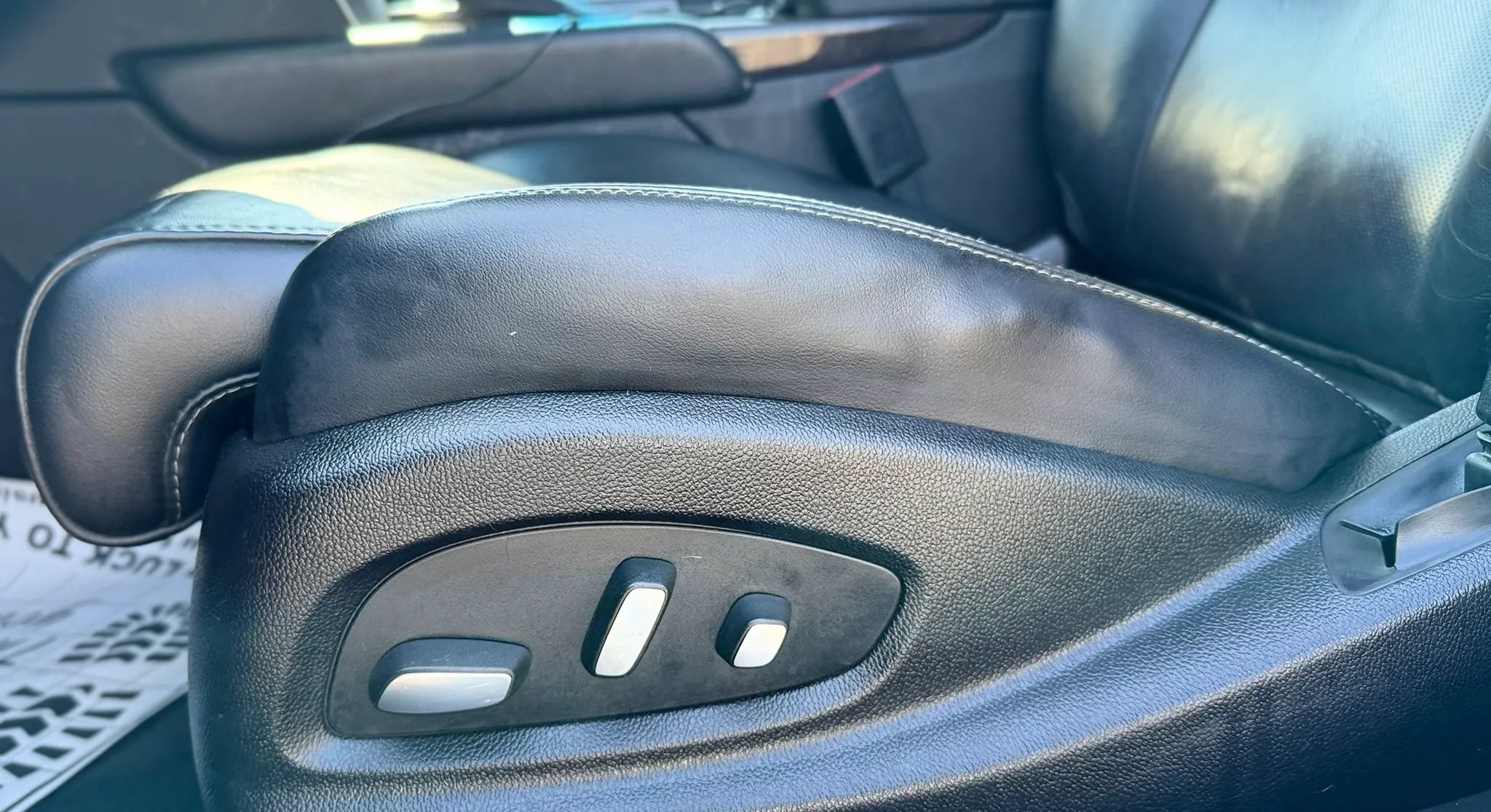 Used 2013 Cadillac XTS Premium FWD image 24