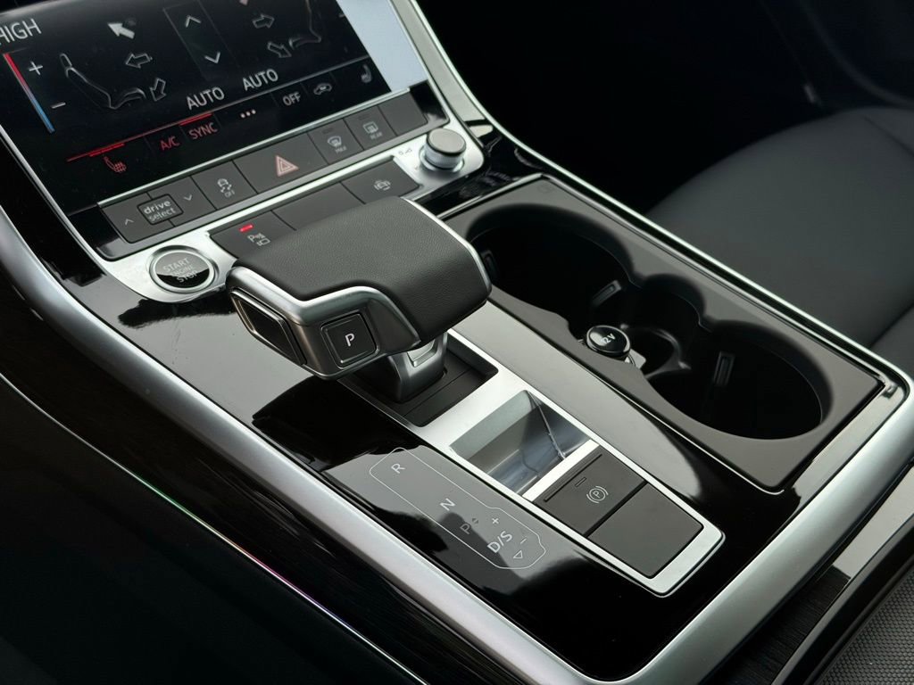 New 2026 Audi Q7 2.0T Premium image 25