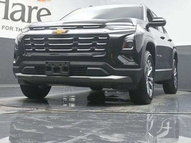 Used 2025 Chevrolet Equinox LT w/ Convenience Package II image 4