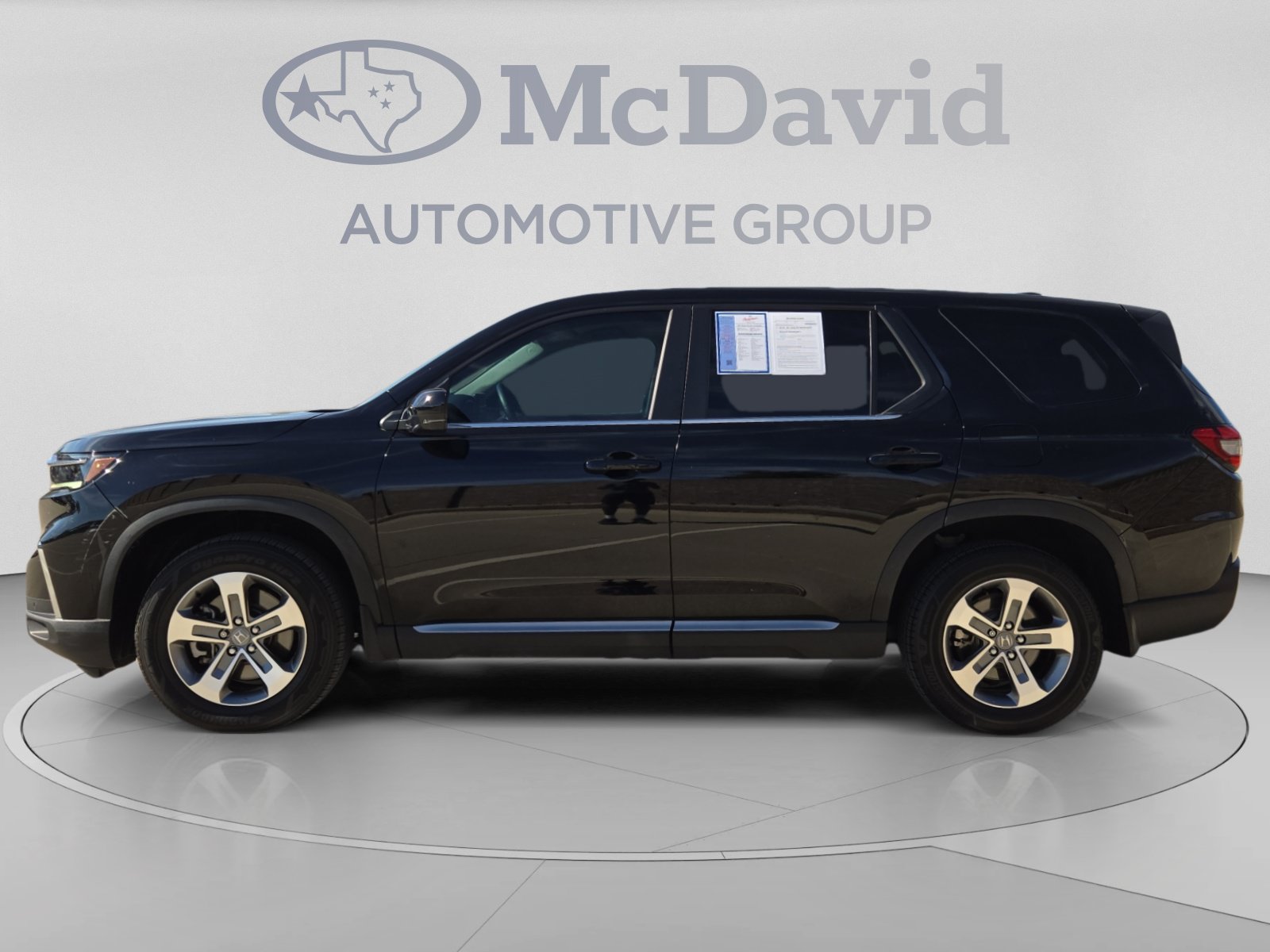 Used 2024 Honda Pilot EX-L image 2