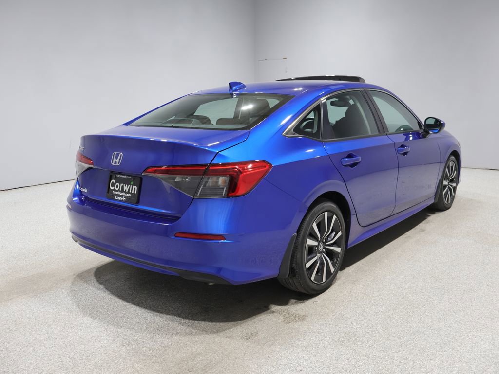 Used 2023 Honda Civic EX image 2