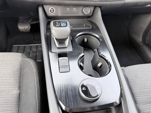 Certified 2022 Nissan Rogue SV image 18