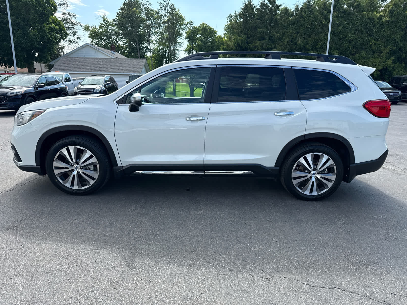 Used 2021 Subaru Ascent Touring w/ Popular Package #2 AWD/4WD image 6