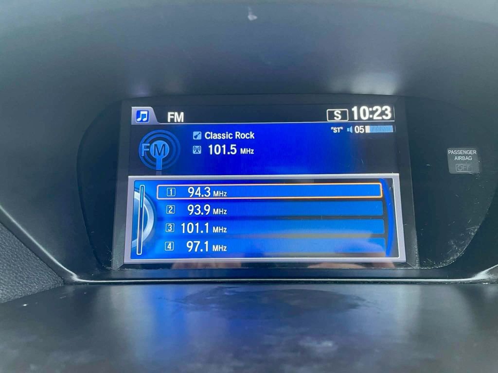 Used 2015 Acura TLX image 24