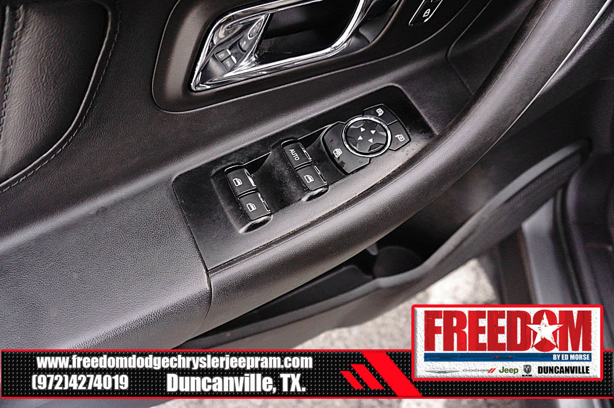 Used 2014 Ford Taurus SEL w/ Equipment Group 201A FWD image 38
