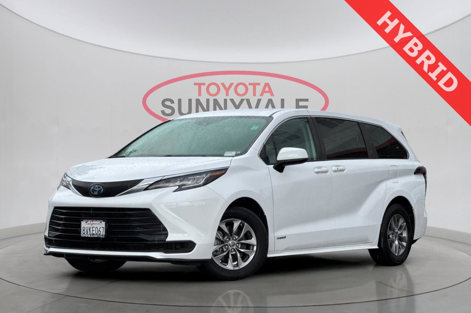 Used 2021 Toyota Sienna LE