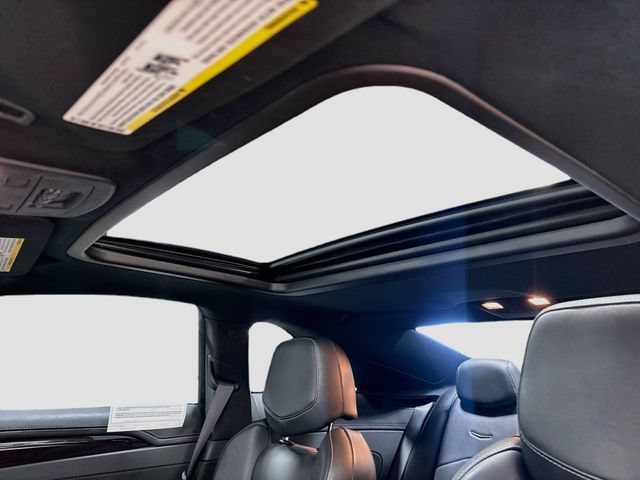 Used 2014 Cadillac CTS V w/ Wood Trim Package RWD image 20