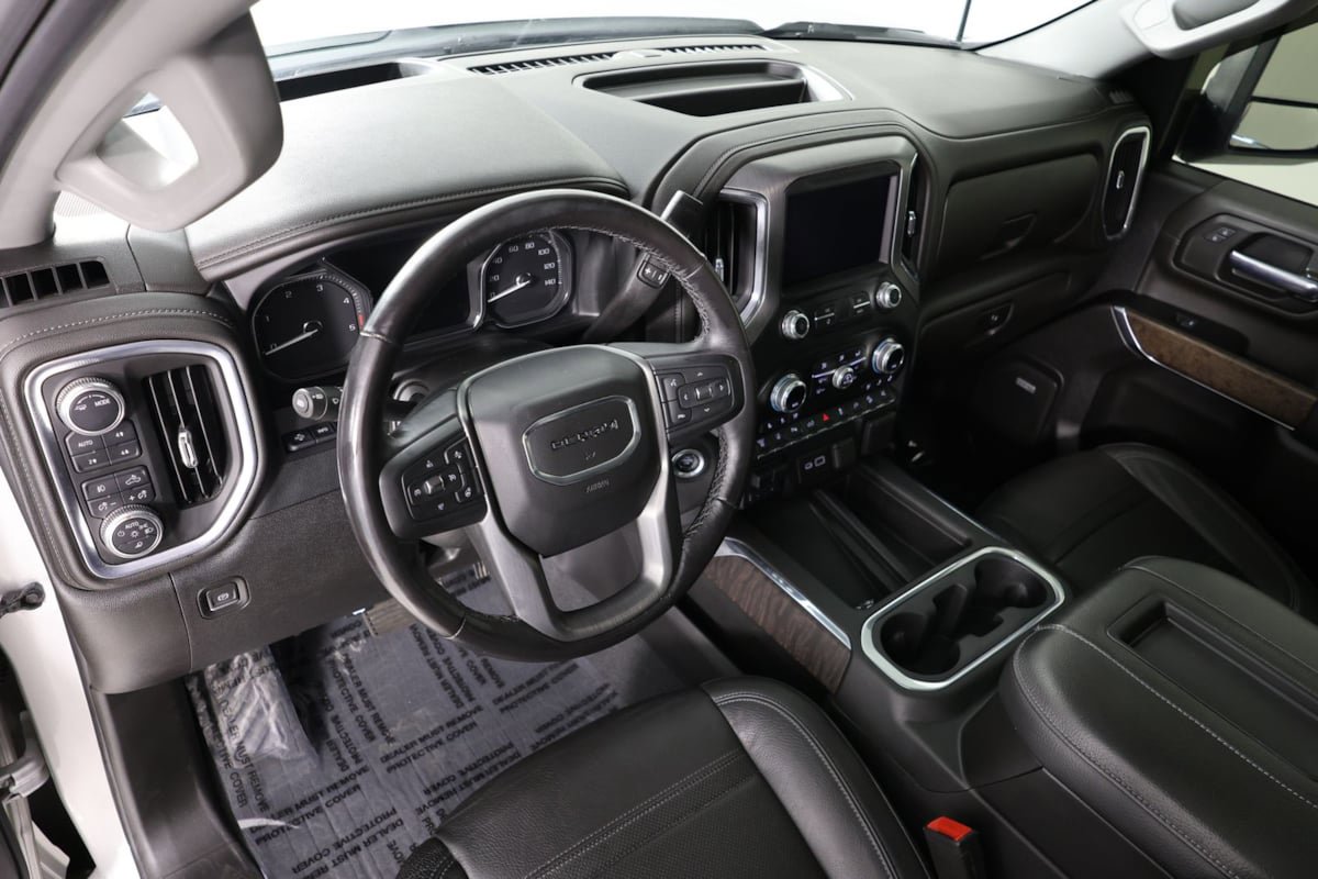 Used 2022 GMC Sierra 2500 Denali w/ Denali Ultimate Package AWD/4WD image 24