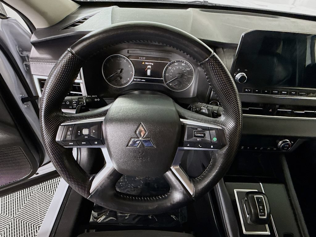 Used 2024 Mitsubishi Outlander SE Black Edition AWD/4WD image 20