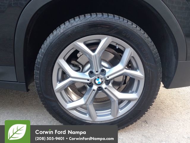 Used 2025 BMW X4 xDrive30i image 31