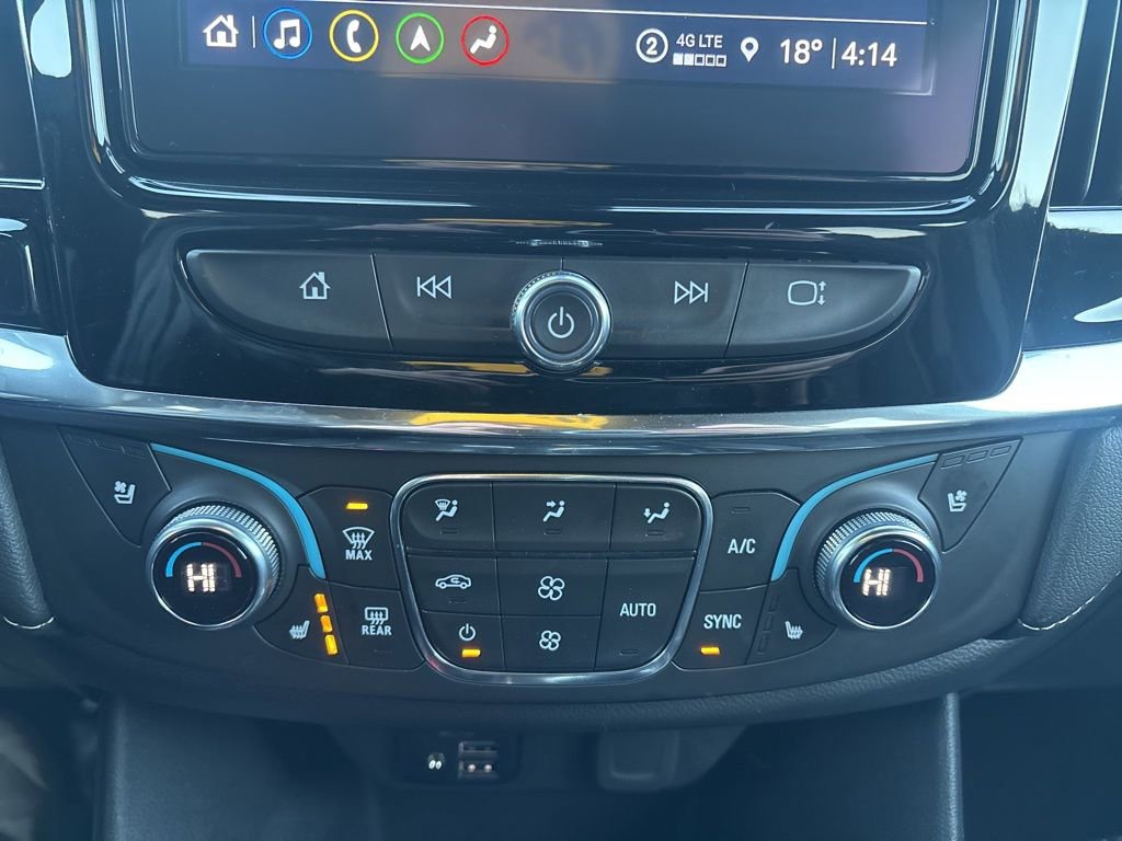Used 2023 Chevrolet Traverse Premier image 29