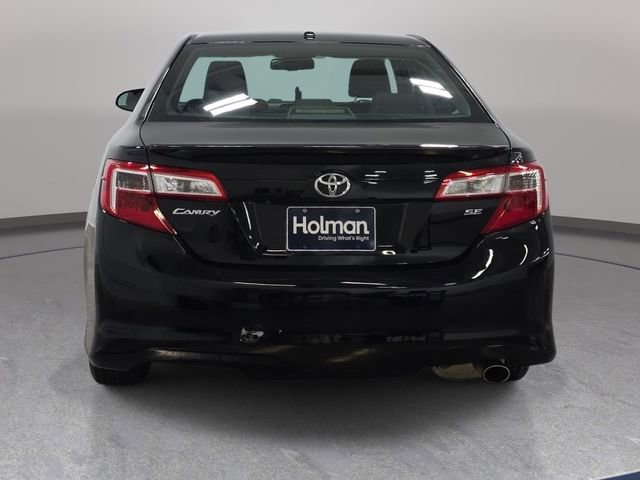 Used 2012 Toyota Camry SE w/ Leather Pkg FWD image 7