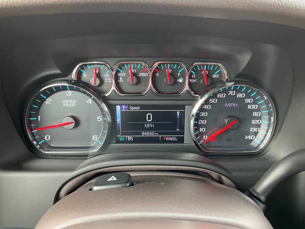 Used 2019 Chevrolet Tahoe LT w/ LT Signature Package AWD/4WD image 8