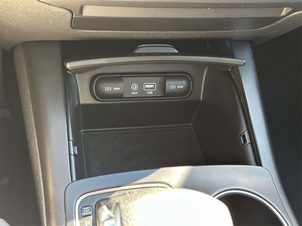 Used 2019 Kia Sorento LX image 6