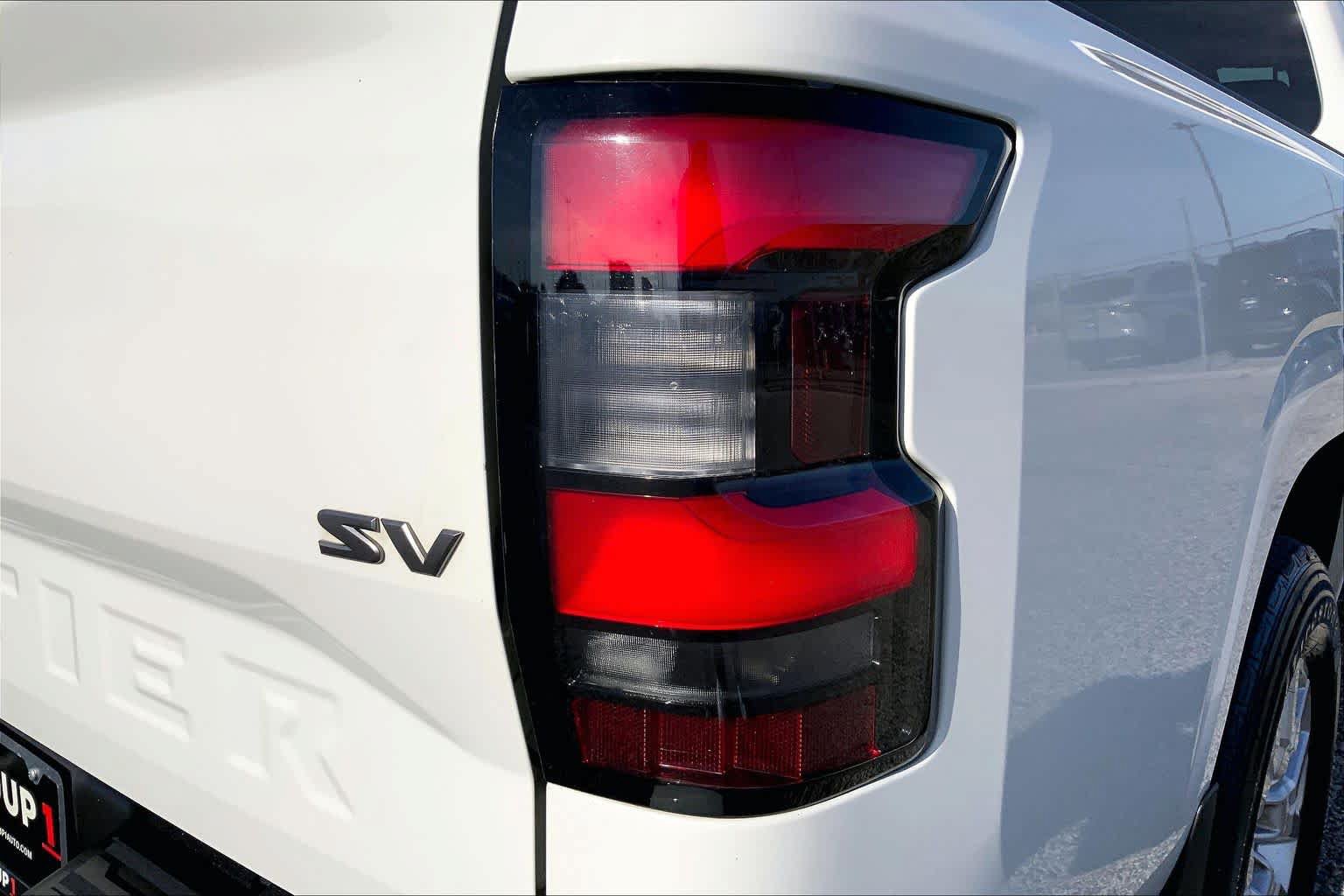 Used 2023 Nissan Frontier SV w/ Technology Package RWD image 10