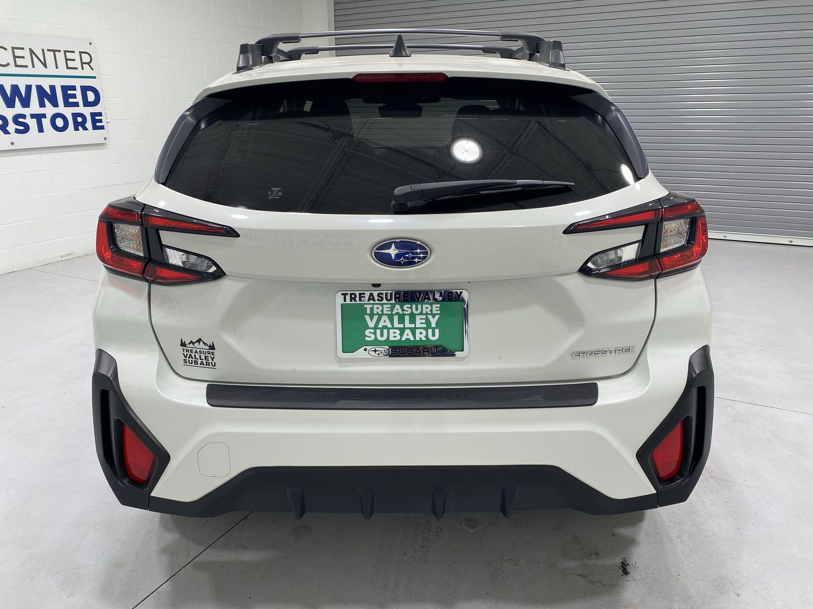 Used 2024 Subaru Crosstrek 2.0i Premium image 7