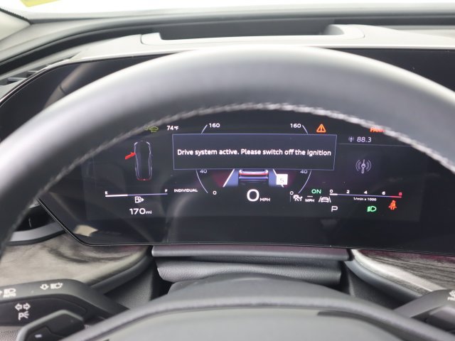 Used 2025 Audi Q5 Premium Plus AWD/4WD image 16