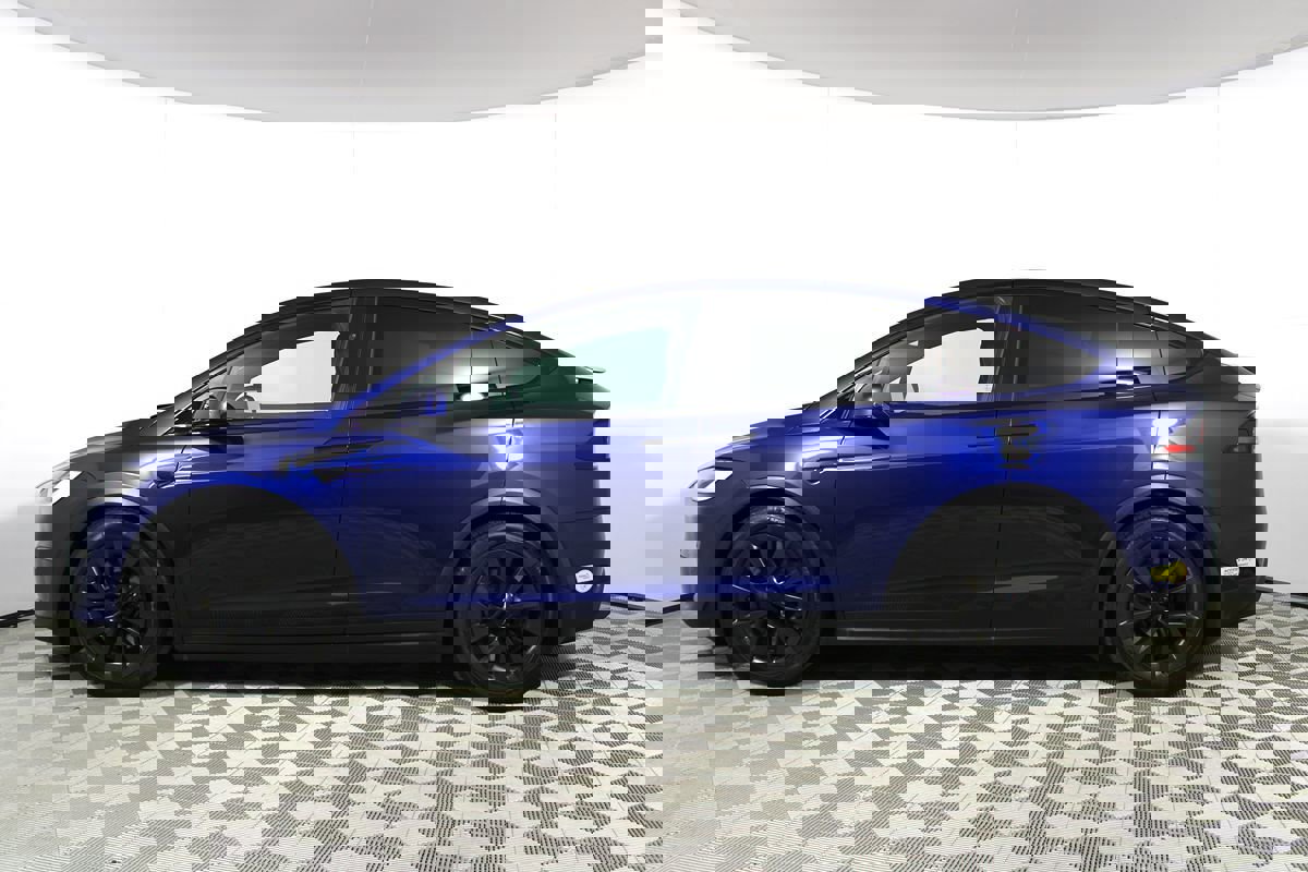 Used 2022 Tesla Model X Plaid image 41