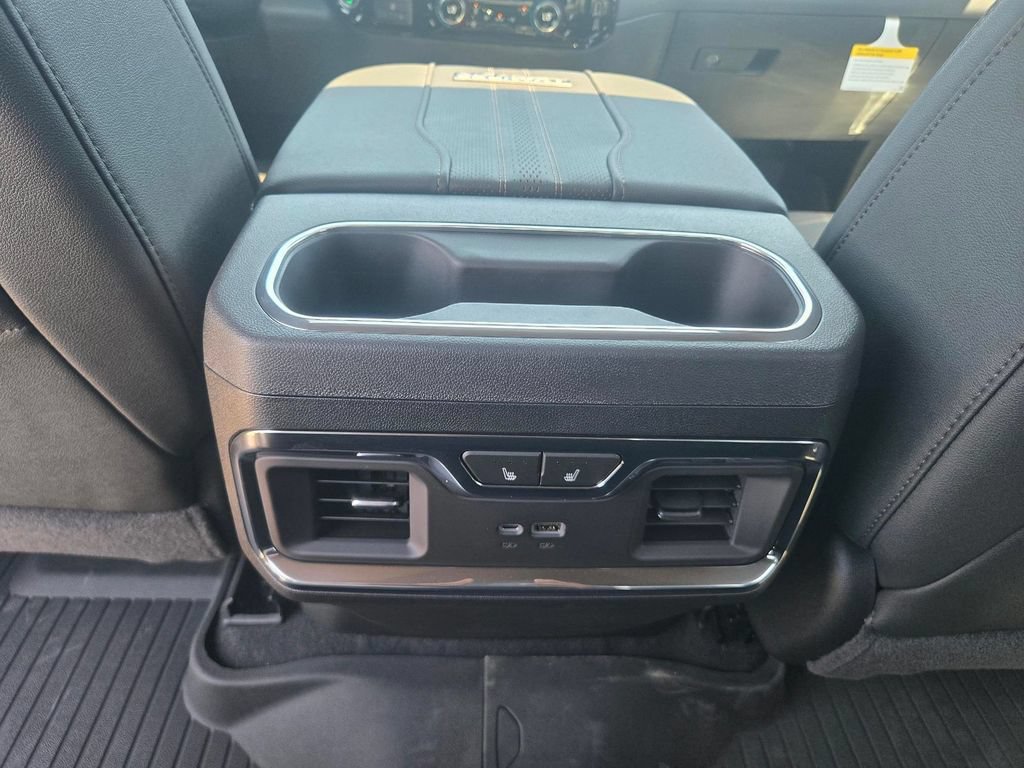 New 2026 Chevrolet Silverado 2500 High Country w/ Midnight Edition AWD/4WD image 6