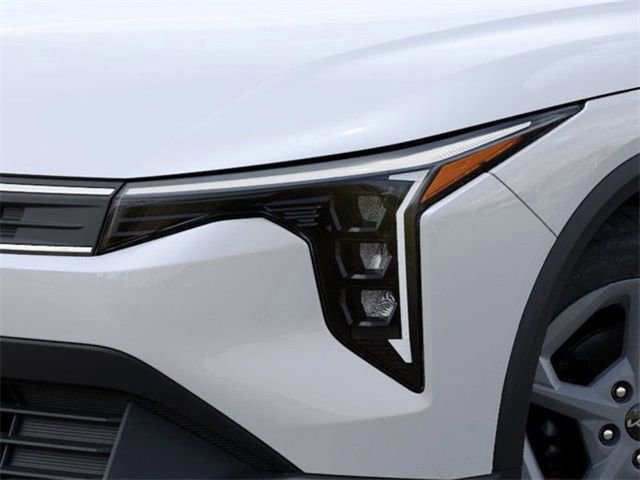 Certified 2025 Kia K4 FWD image 10