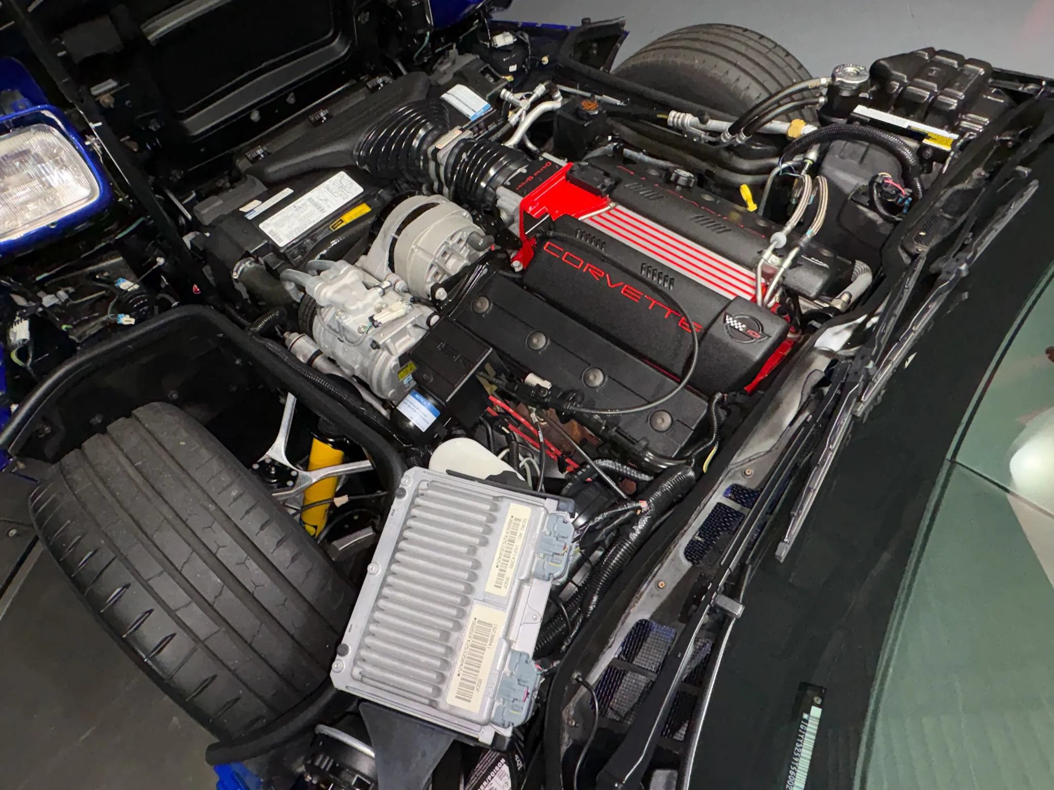 Used 1996 Chevrolet Corvette Convertible RWD image 38