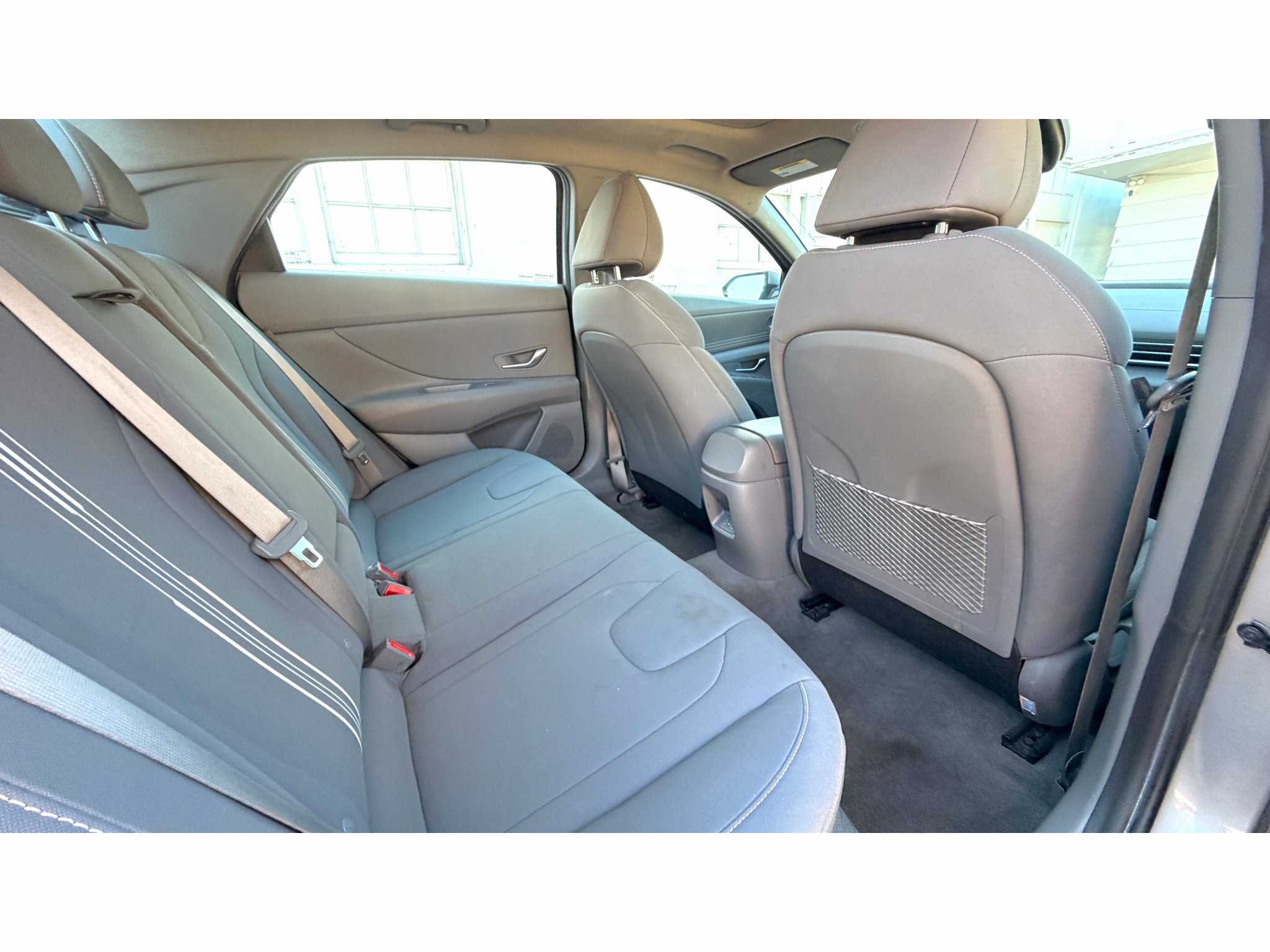 Used 2025 Hyundai Elantra SEL FWD image 9