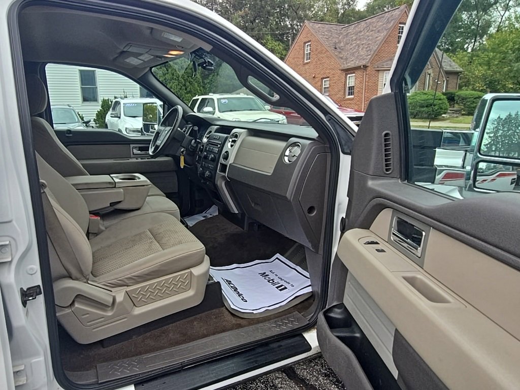 Used 2010 Ford F150 XLT image 14