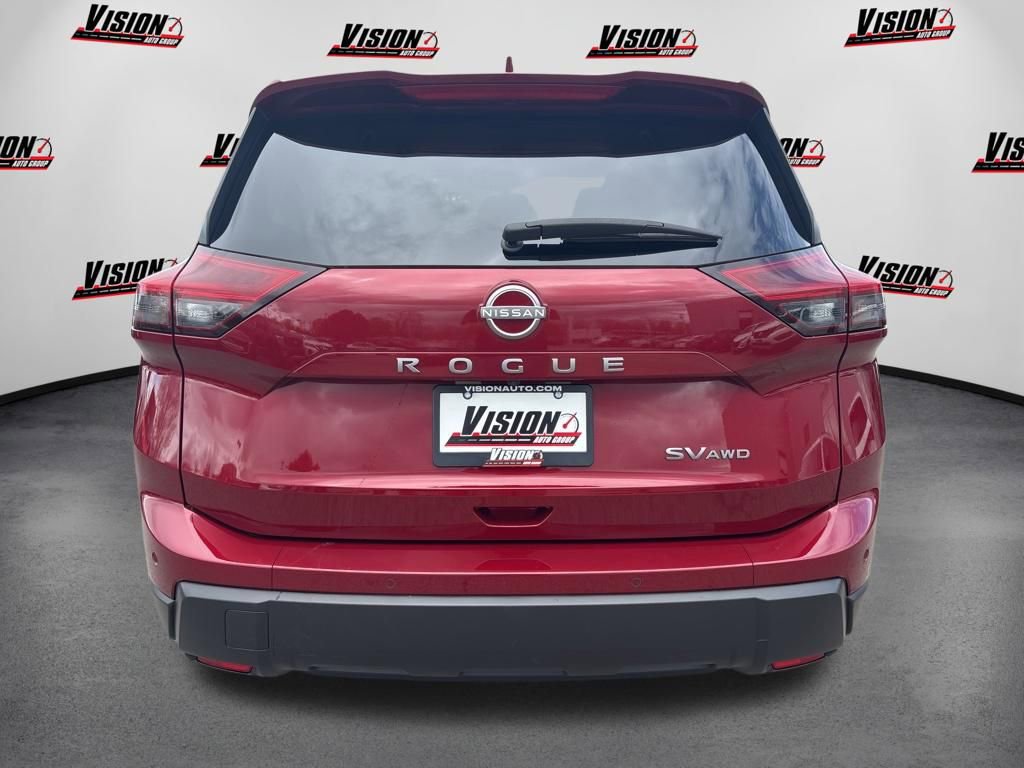 Used 2024 Nissan Rogue SV AWD/4WD image 6