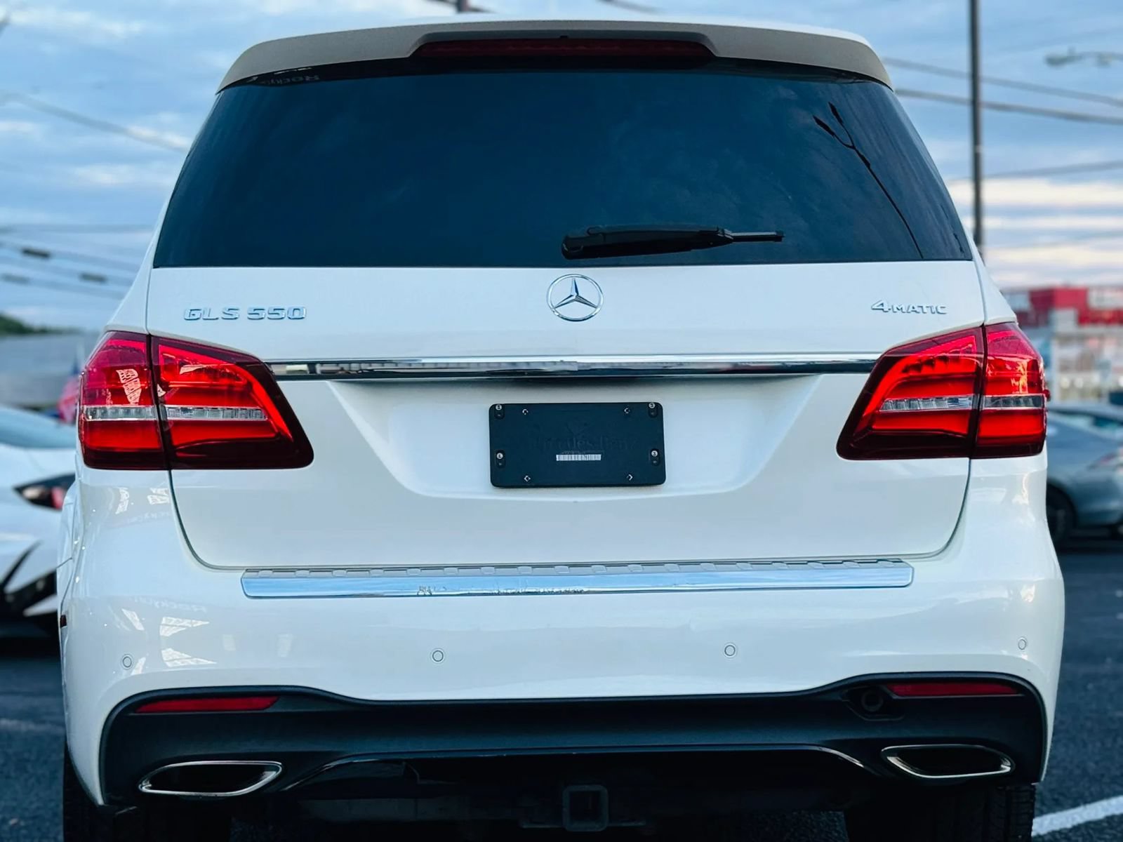Used 2018 Mercedes-Benz GLS 550 4MATIC w/ Night Package image 5