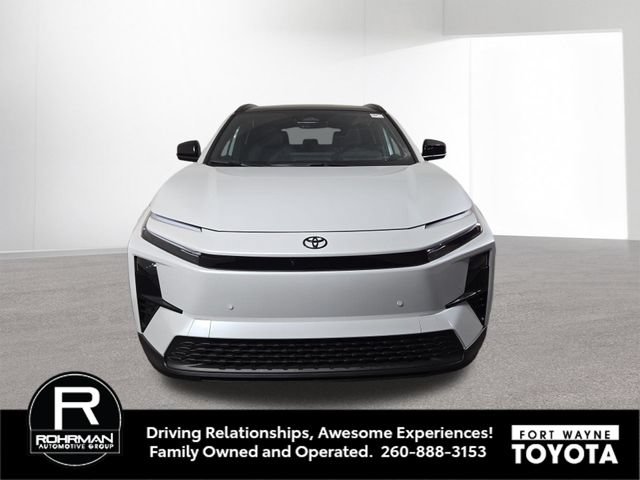 New 2026 Toyota C-HR AWD/4WD image 3