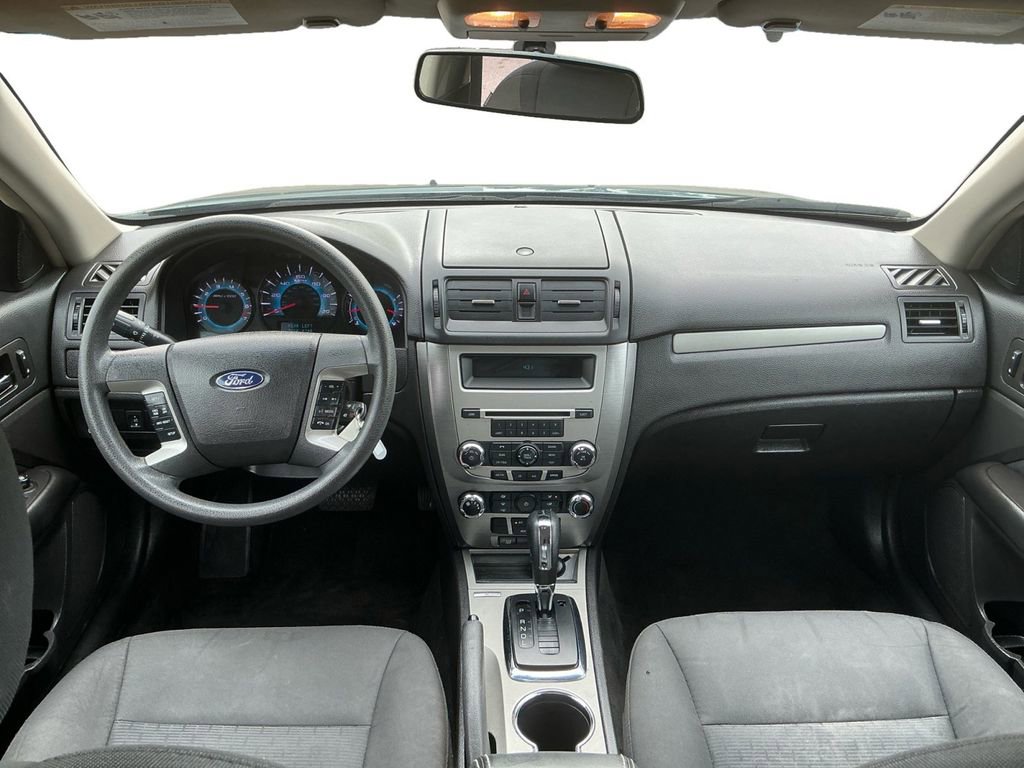 Used 2012 Ford Fusion SE FWD image 17