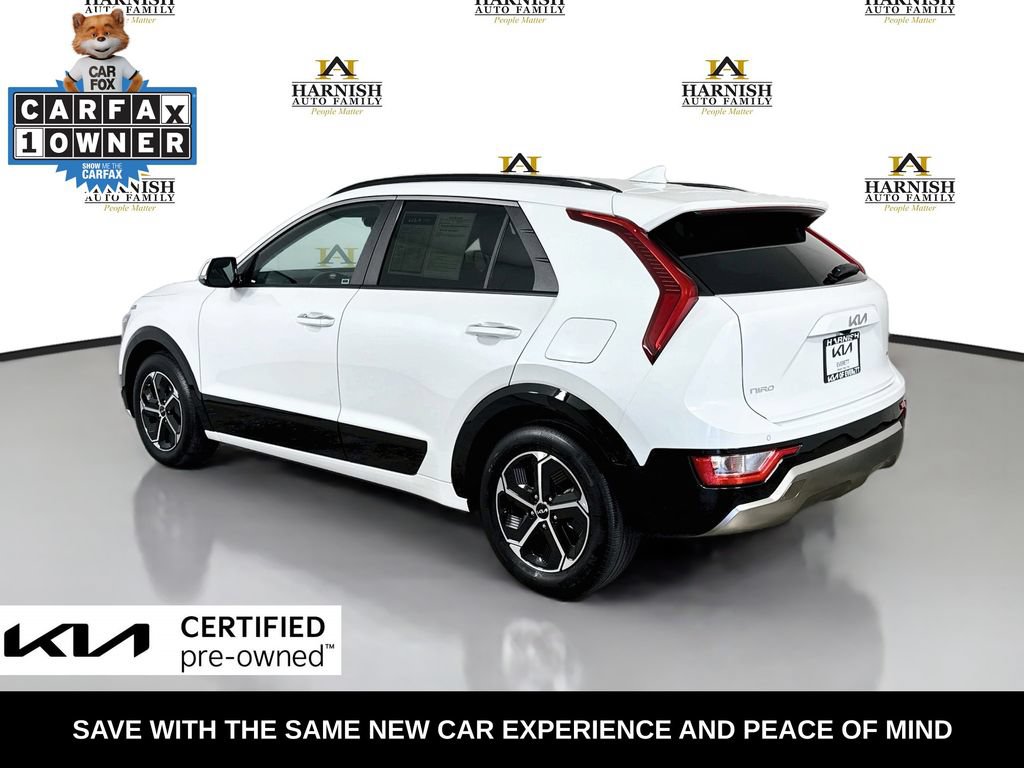 Certified 2025 Kia Niro FWD image 5