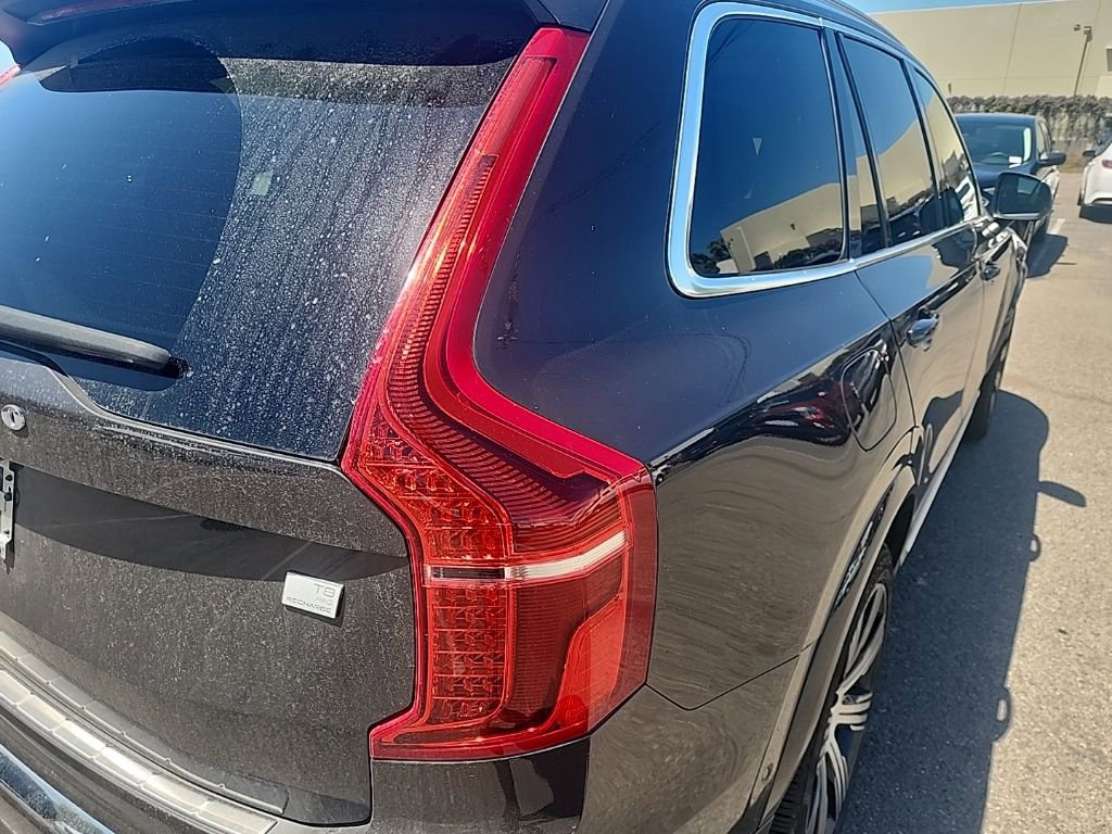 Used 2024 Volvo XC90 T8 Ultimate w/ Protection Package Premier AWD/4WD image 12