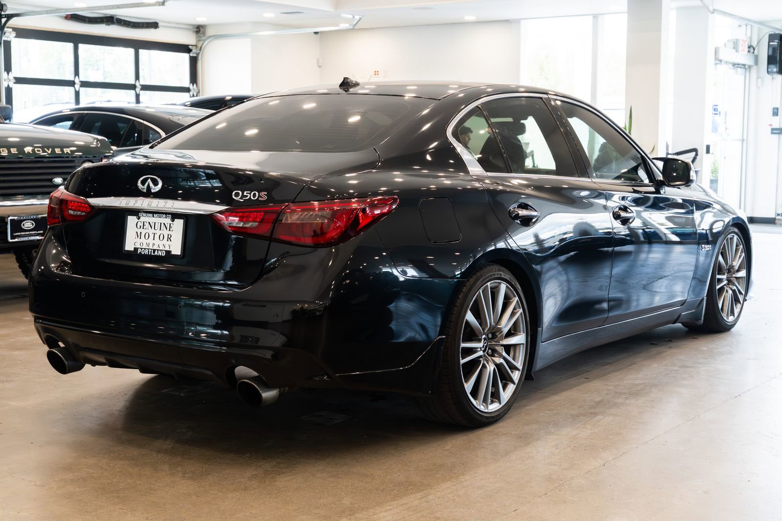 Used 2019 INFINITI Q50 Red Sport 400 w/ Proactive Package image 4