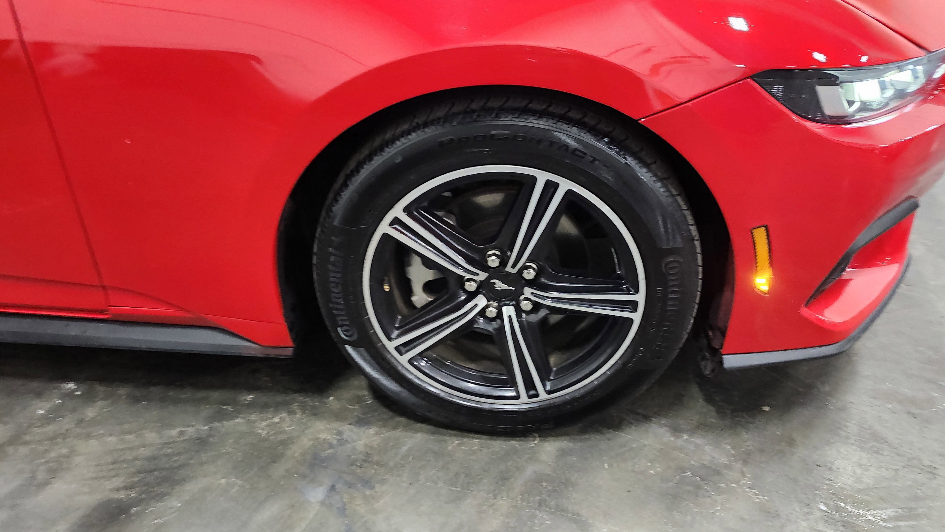 Used 2024 Ford Mustang Premium image 9