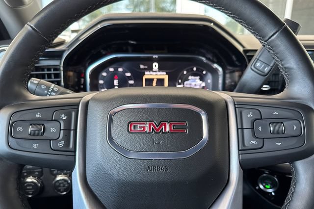 Used 2025 GMC Sierra 1500 SLT AWD/4WD image 36
