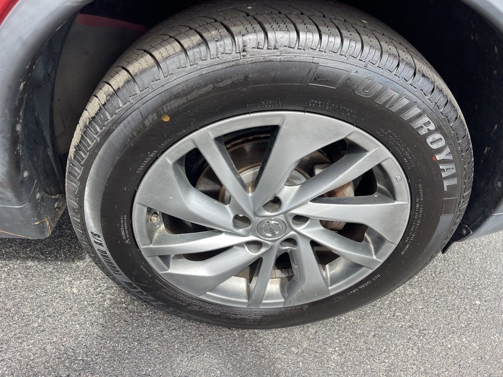 Used 2014 Nissan Rogue SL w/ SL Premium Package image 10