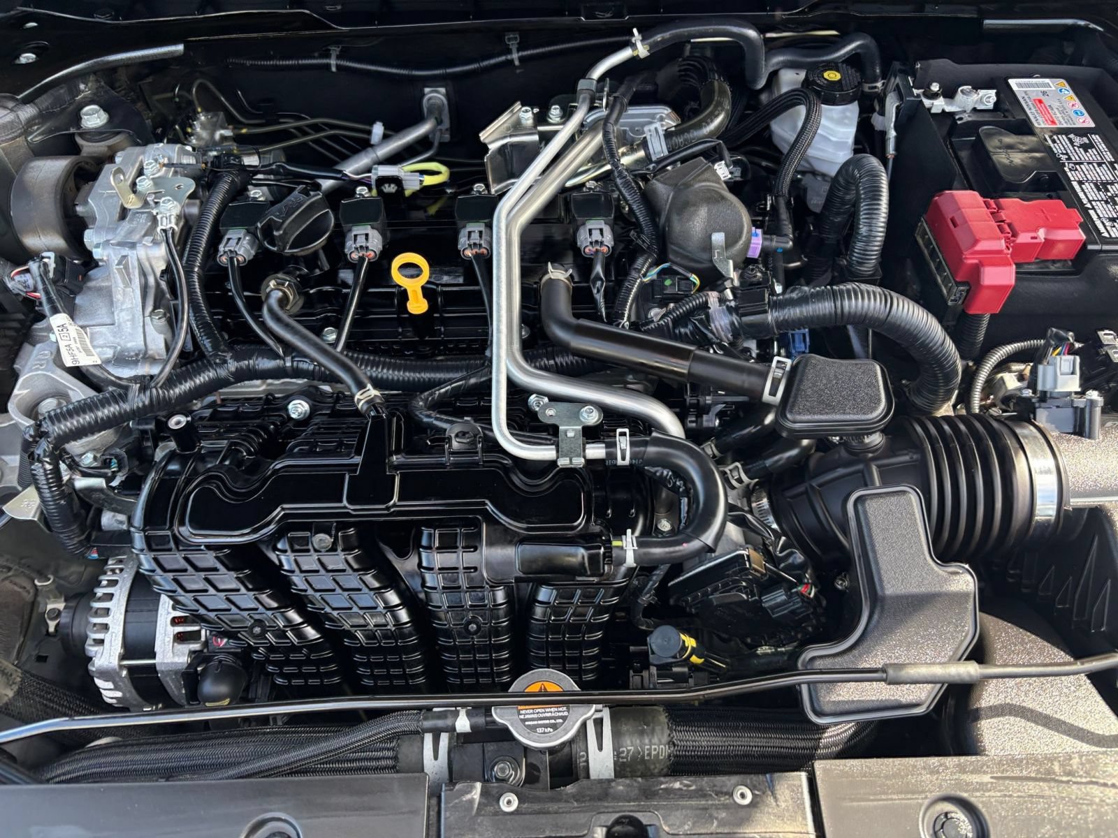 Used 2025 Nissan Altima 2.5 SV FWD image 33