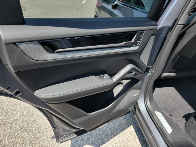 New 2026 Porsche Cayenne AWD/4WD image 21