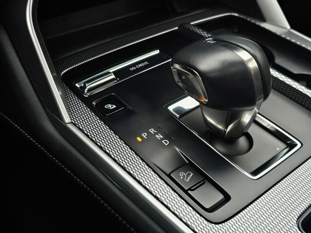 Certified 2024 MAZDA CX-90 Plug-In Hybrid w/ Preferred image 30