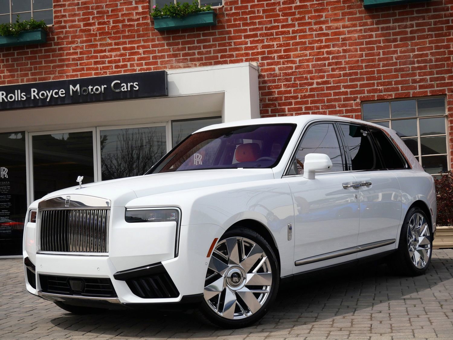 New 2026 Rolls-Royce Cullinan